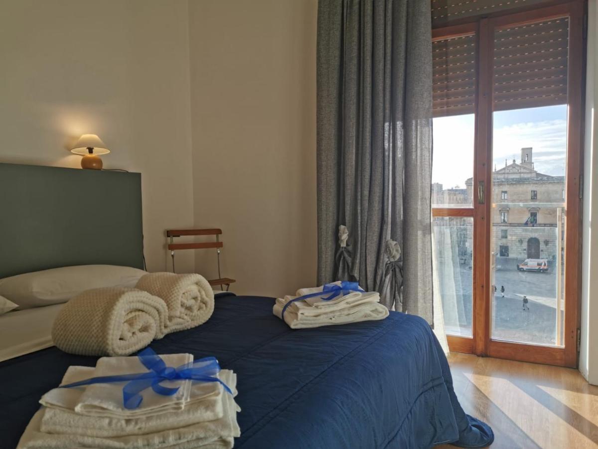 Piazza Sant' Oronzo Civico 40 Appartement Lecce Buitenkant foto