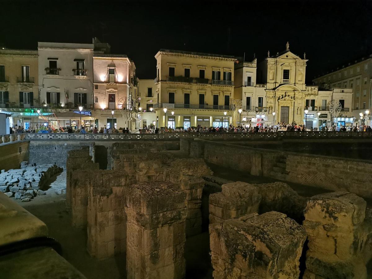 Piazza Sant' Oronzo Civico 40 Appartement Lecce Buitenkant foto