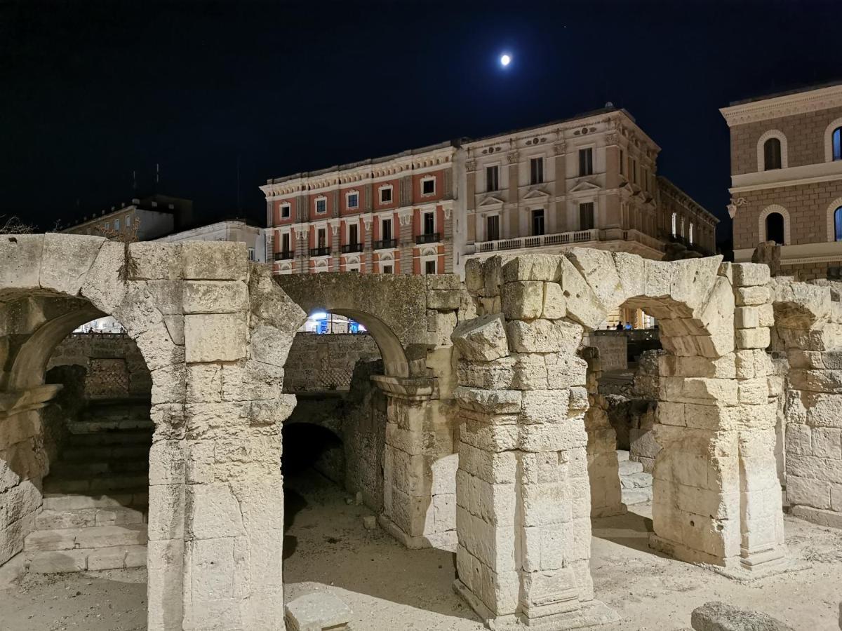 Piazza Sant' Oronzo Civico 40 Appartement Lecce Buitenkant foto